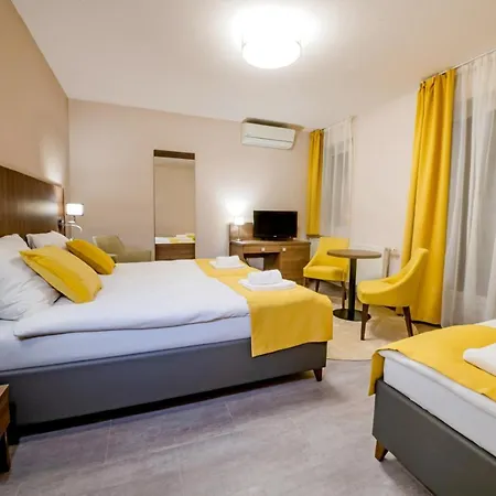 호텔 Furdo Hotel*** 3*