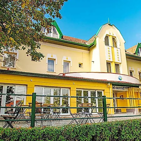 Hotel Fürdő Hotel***